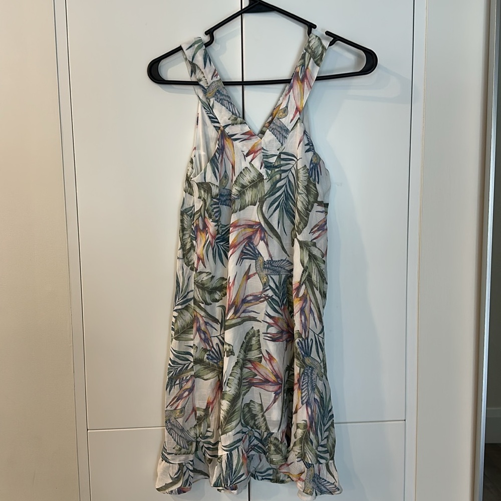 H&M Soft Ruffled Dress - Picture 3 of 4